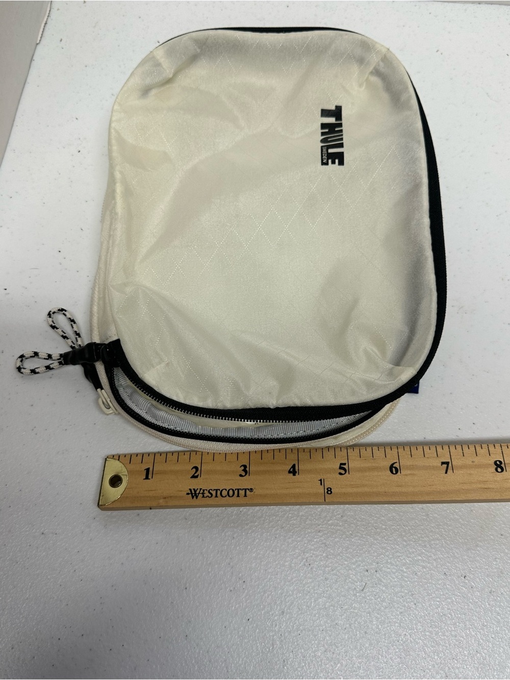 Thule Small Compression Packing Cube White Travel Organizer 10x7 - Picture 9 of 9